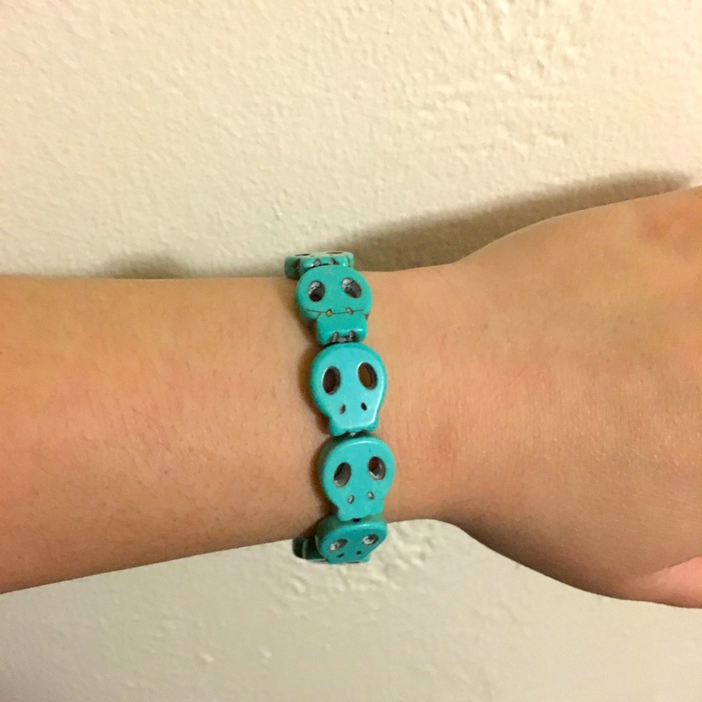 Turquoise Skull Stretchy Bracelet